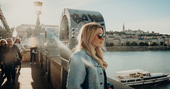 Budapesti imázsfilm lett Ellie Goulding új klipje Budapesti imázsfilm lett Ellie Goulding új klipje