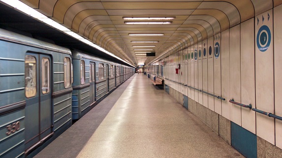 Kezdődik a 3-as metró felújítása az Arany János utca és a Ferenciek tere között