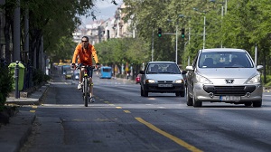 Teljesen üresek Budapesten a biciklisávok